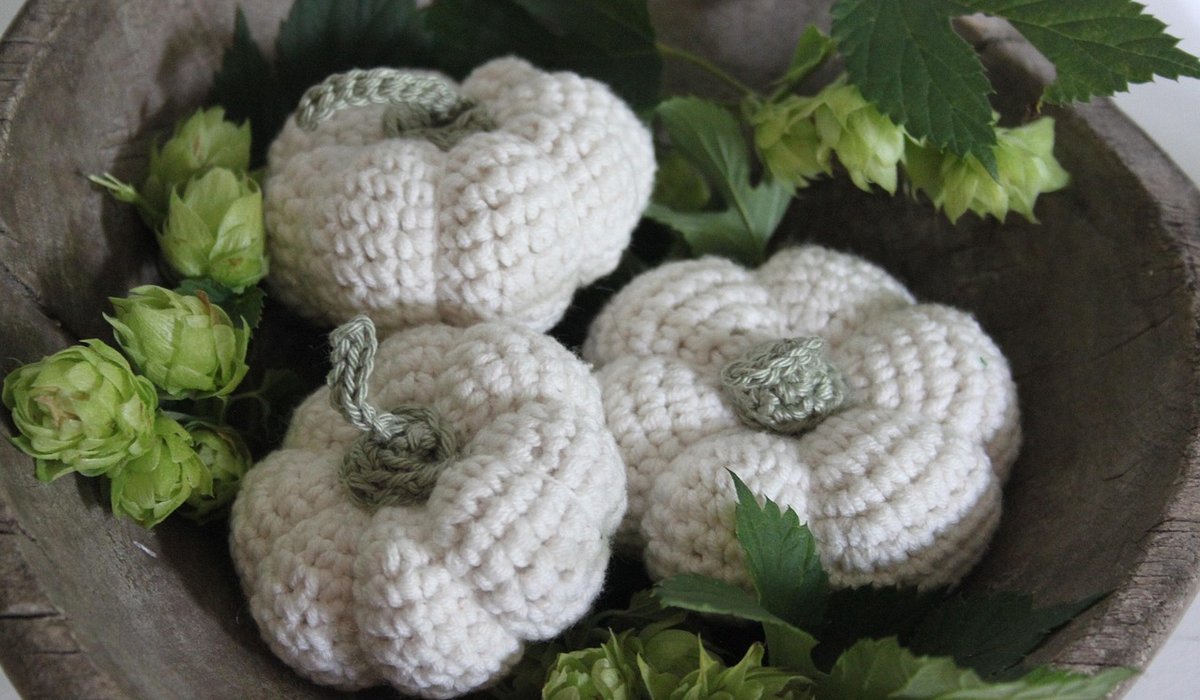 Blocking Knitted Garments for a Professional Finish