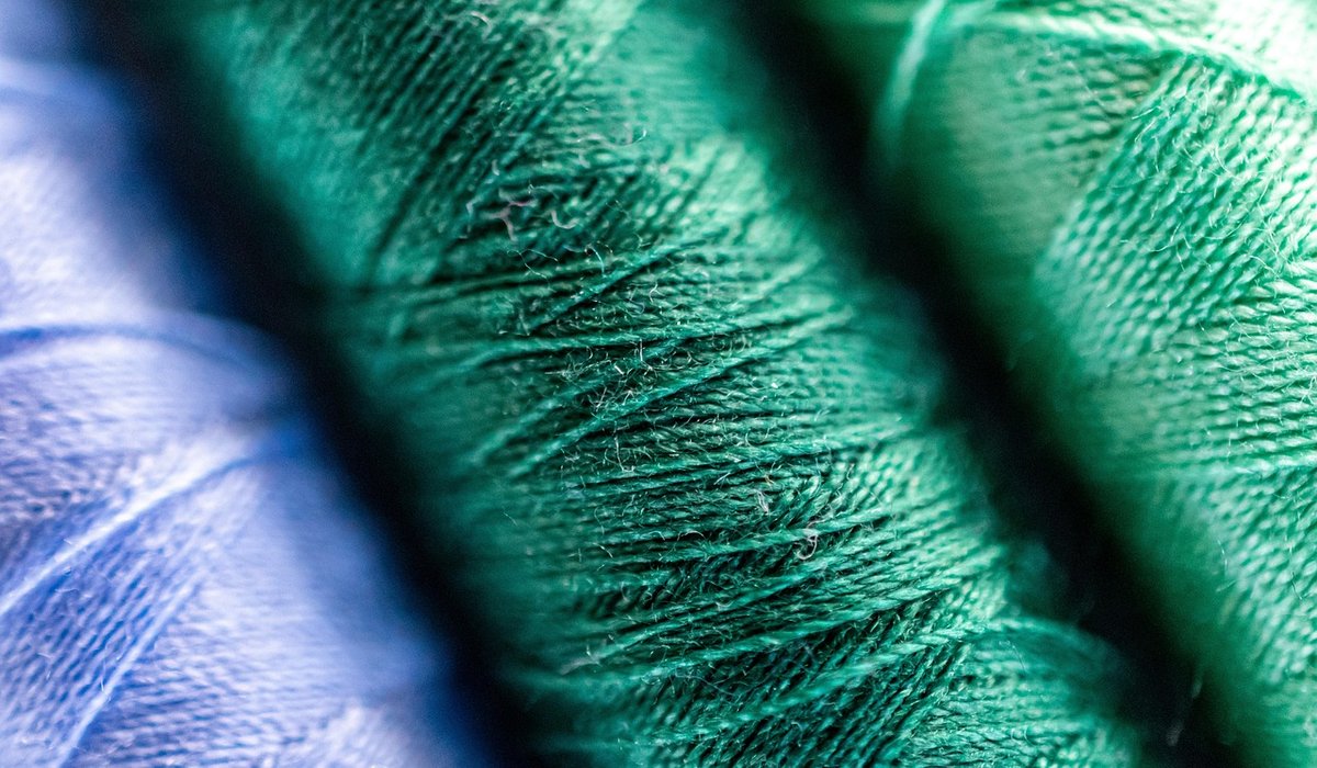 Choosing Colours for a Crochet Blanket That Lasts