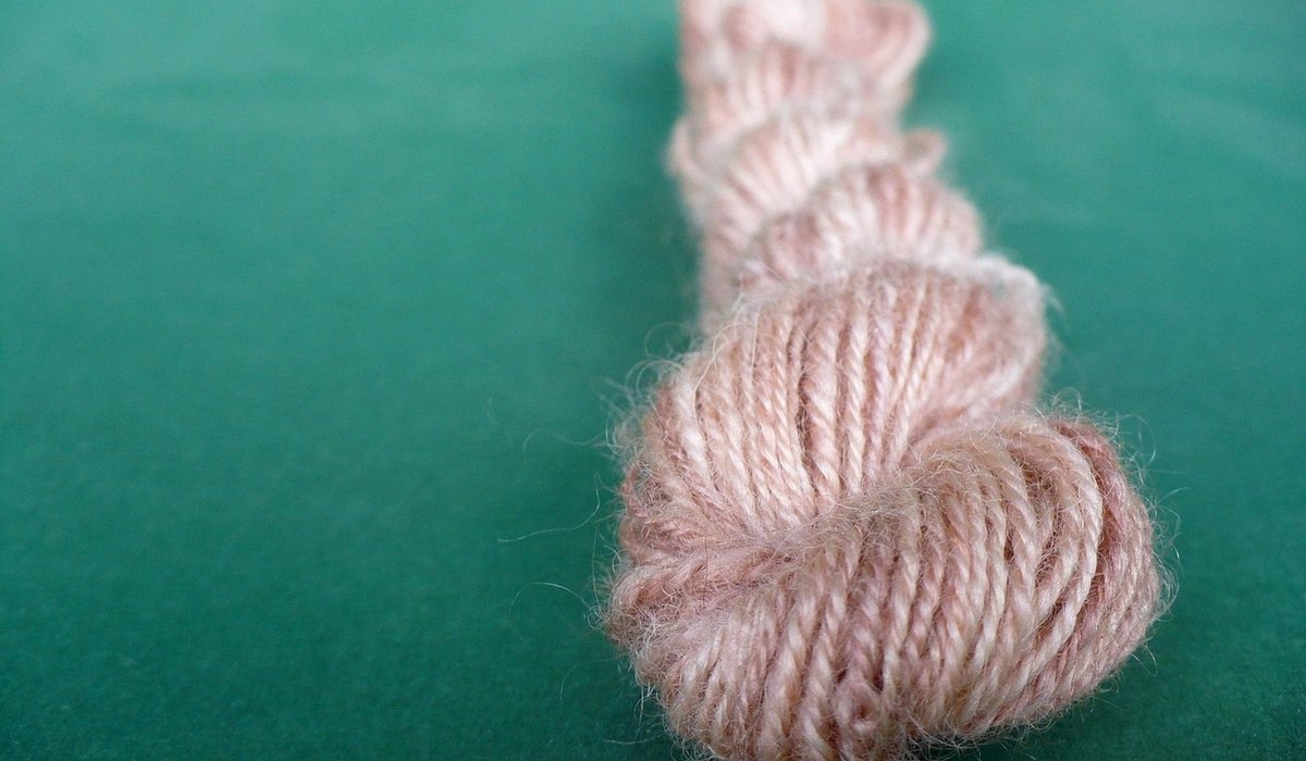 Handmade Cushion Covers to Knit for Your Sofa